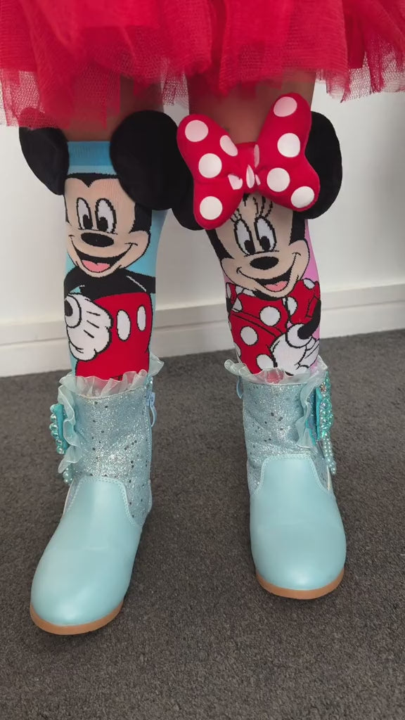 MICKEY AND MINNIE SOCKS video